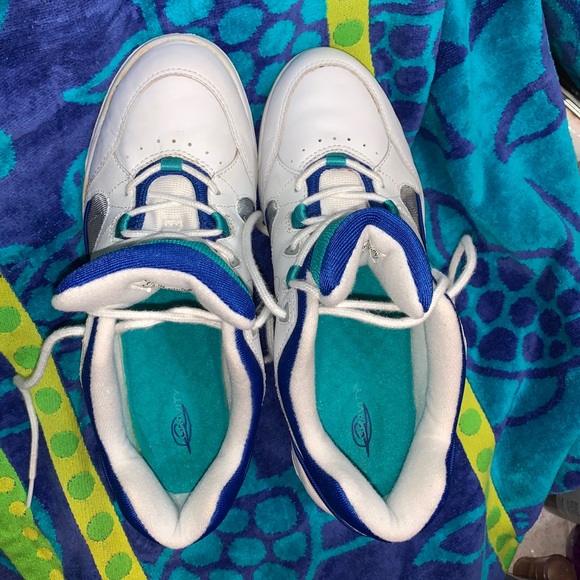 2pairs Easy Spirit Walking Shoes - Picture 2 of 12